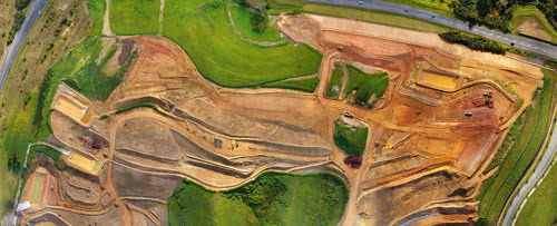 widok z drona geodezyjnej obsługi terenów